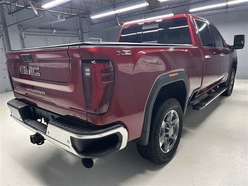 Used 2025 GMC Sierra 2500 SLT w/ SLT Premium Package AWD/4WD image 7
