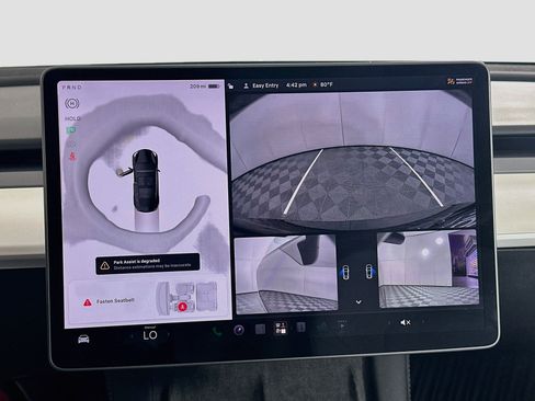 Used 2023 Tesla Model 3 Standard Range RWD image 22
