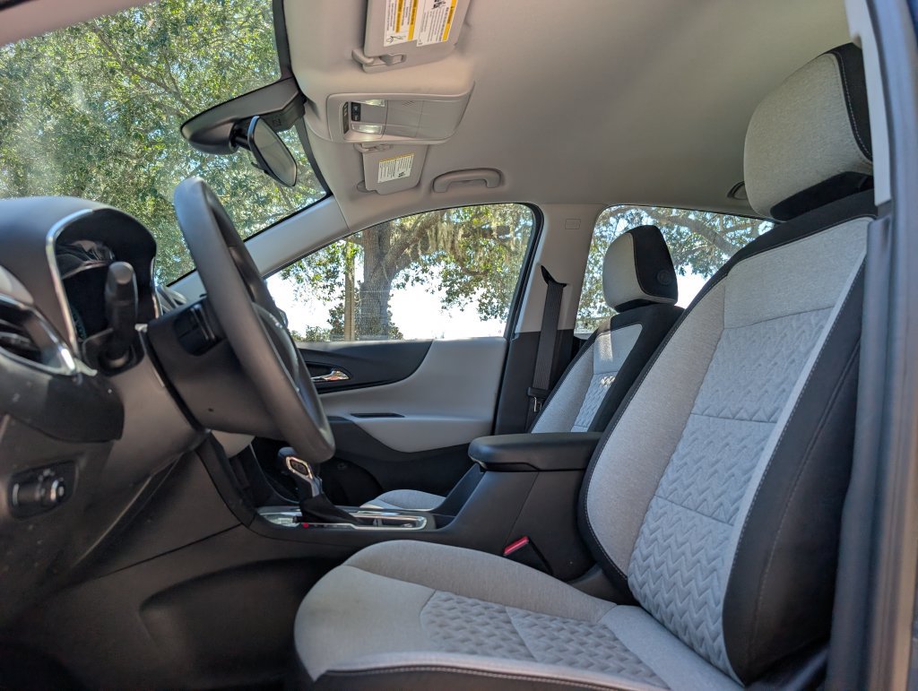 Used 2024 Chevrolet Equinox LS w/ Driver Confidence II Package FWD image 15