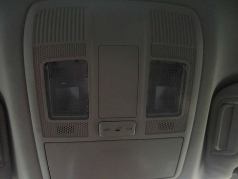 Used 2019 MAZDA CX-5 Touring image 42