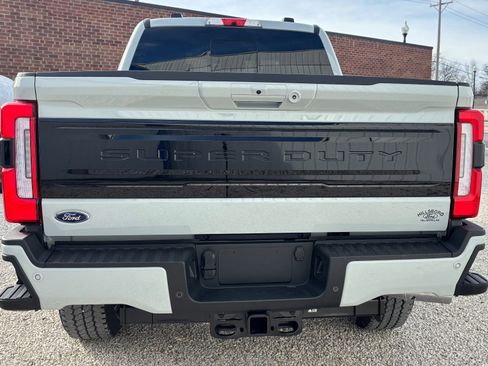 New 2026 Ford F250 Platinum AWD/4WD image 11