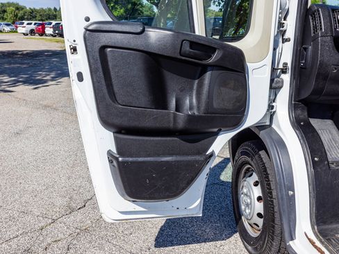 Used 2018 RAM ProMaster 1500 FWD image 32