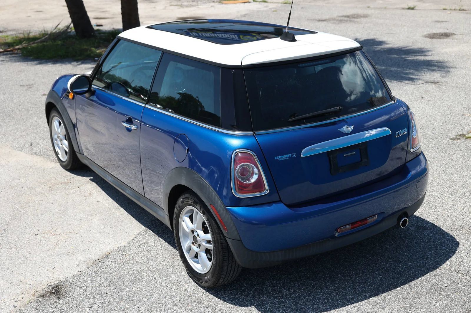 Used 2012 MINI Cooper Hardtop FWD image 3