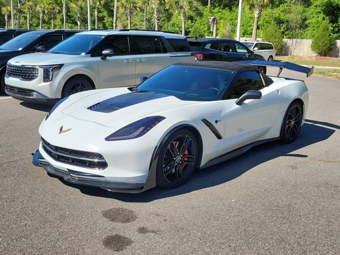 Used 2014 Chevrolet Corvette Stingray Convertible w/ 2LT Preferred Equipment Group image 3