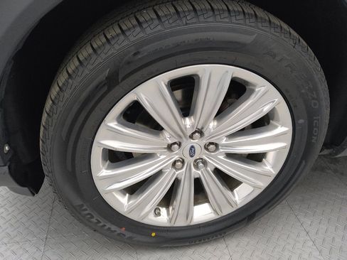 Used 2020 Ford Explorer Limited AWD/4WD image 31