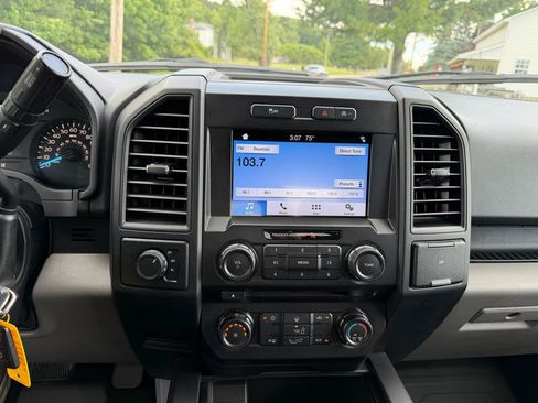 Used 2018 Ford F150 XL w/ Equipment Group 101A Mid AWD/4WD image 8