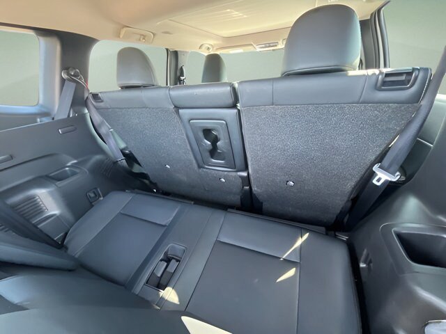 Used 2024 Mitsubishi Outlander SE AWD/4WD image 39