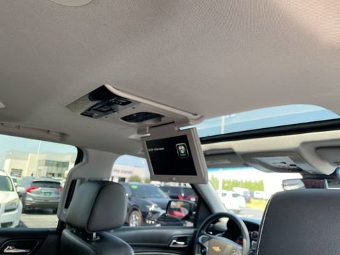 Used 2016 Chevrolet Tahoe LT AWD/4WD image 18