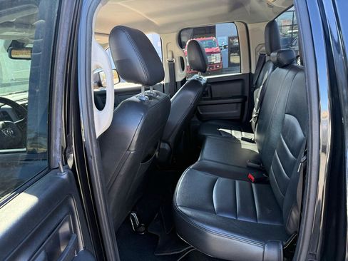 Used 2016 RAM 1500 Express w/ Black Ram 1500 Express Group image 22
