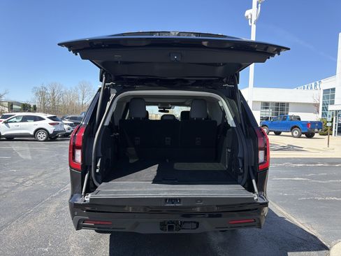 Certified 2025 Ford Expedition Max Active AWD/4WD image 16