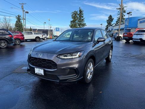 Certified 2023 Honda HR-V LX image 4