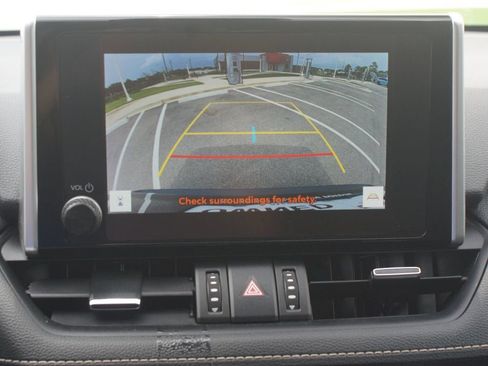 Used 2024 Toyota RAV4 XLE Premium FWD image 7