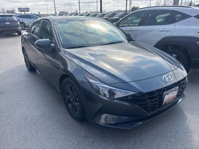 Used 2021 Hyundai Elantra SEL w/ Cargo Package