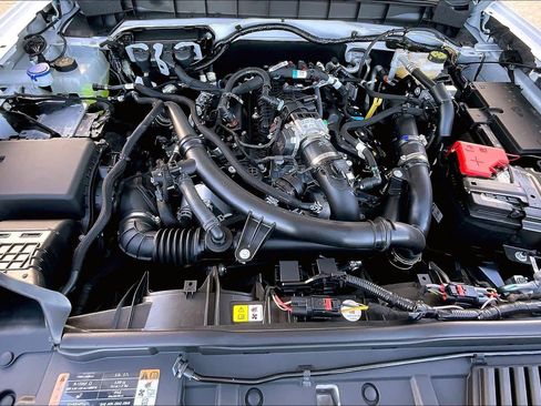 New 2025 Ford Bronco Outer Banks image 16