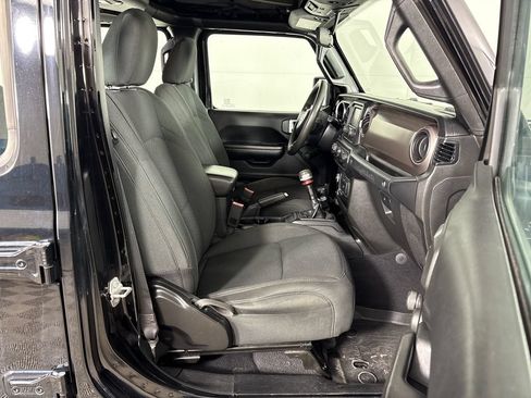 Used 2020 Jeep Wrangler Unlimited Sport AWD/4WD image 6