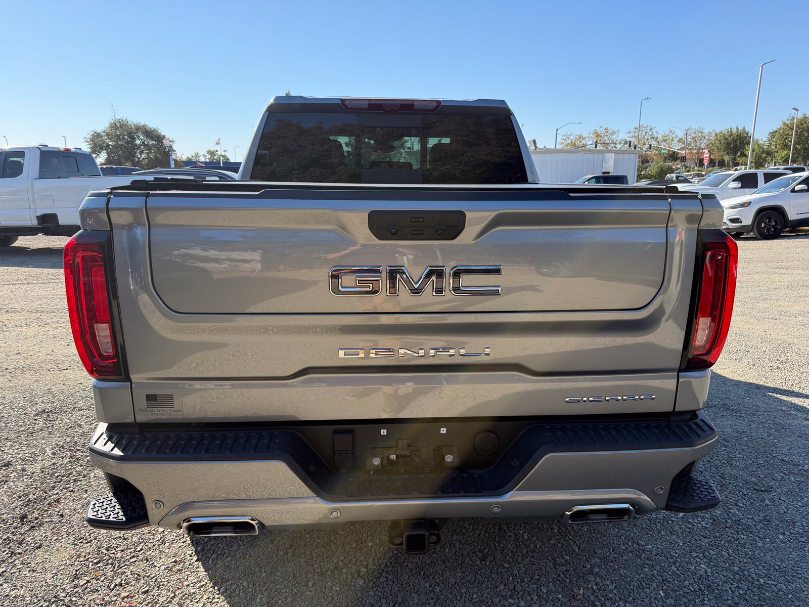 Used 2025 GMC Sierra 1500 Denali Ultimate AWD/4WD image 4