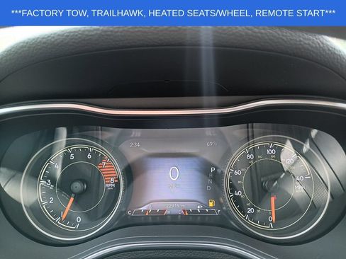 Used 2022 Jeep Cherokee Trailhawk w/ Trailer Tow Group AWD/4WD image 5