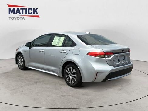 Used 2021 Toyota Corolla LE w/ Carpet Mat Package (TMS) FWD image 5