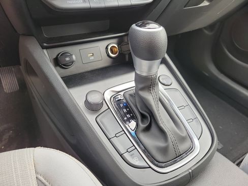 Used 2023 Hyundai Kona SEL w/ Cargo Package image 13