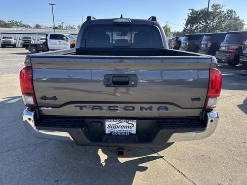 Used 2022 Toyota Tacoma SR5 image 5