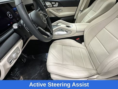 Certified 2025 Mercedes-Benz GLE 350 4MATIC w/ AMG Line Exterior image 9