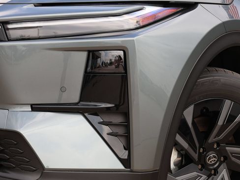 New 2026 Toyota C-HR AWD/4WD image 11
