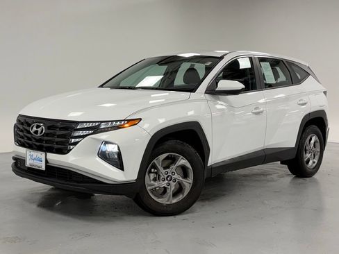 Certified 2023 Hyundai Tucson SE image 1