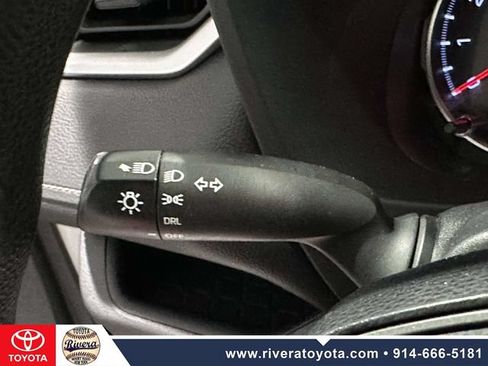 Used 2019 Toyota RAV4 LE w/ All Weather Liner Package AWD/4WD image 26