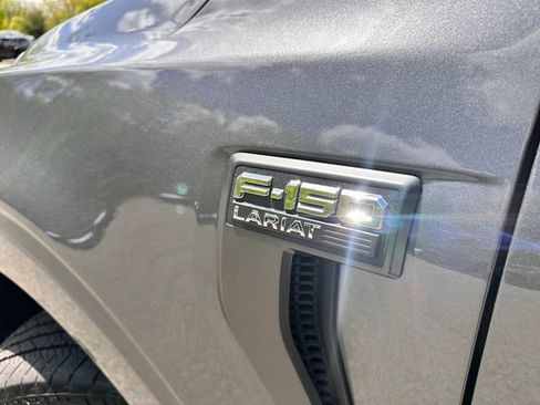 Used 2023 Ford F150 Lariat w/ Equipment Group 502A High AWD/4WD image 17