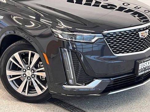 Used 2020 Cadillac XT6 Premium Luxury w/ Platinum Package AWD/4WD image 40