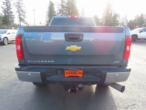 Used 2014 Chevrolet Silverado 3500 LTZ w/ LTZ Plus Package image 6