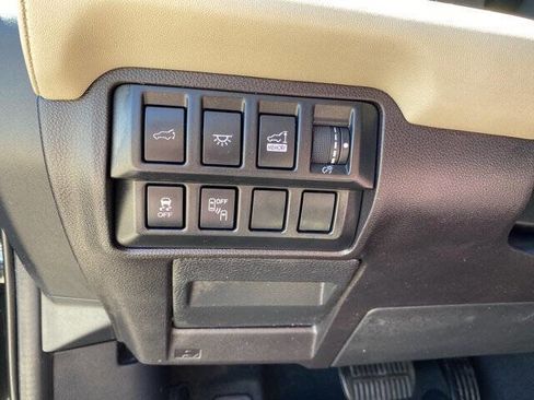 Used 2020 Subaru Ascent Limited w/ Popular Package #3 image 14