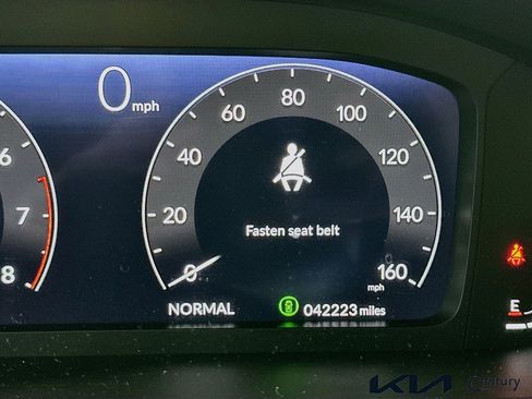 Used 2023 Honda Civic Touring image 12