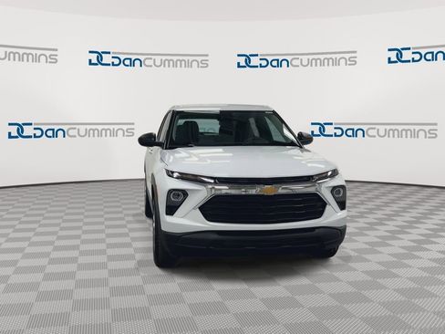 New 2026 Chevrolet TrailBlazer LS image 3