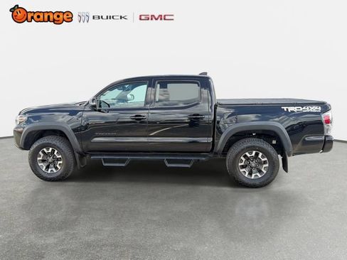 Used 2023 Toyota Tacoma TRD Off-Road w/ Advanced Technology Package AWD/4WD image 6