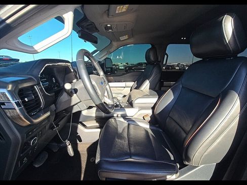 Used 2021 Ford F150 Lariat AWD/4WD image 5