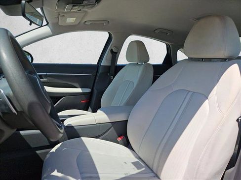 Used 2025 Hyundai Sonata SEL FWD image 15