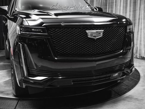 Used 2021 Cadillac Escalade Sport Platinum w/ LPO, ONYX Package AWD/4WD image 52