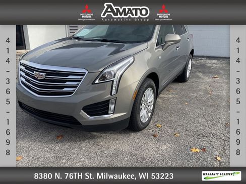 Used 2019 Cadillac XT5 Base image 1