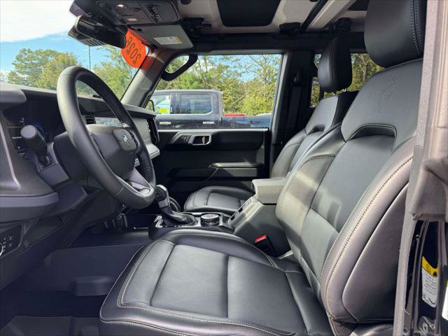 Used 2026 Ford Bronco Badlands AWD/4WD image 15