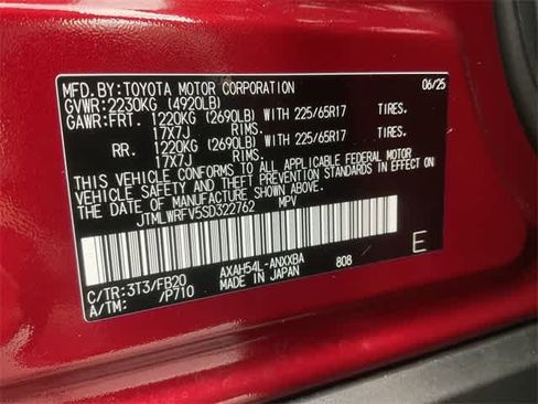 Used 2025 Toyota RAV4 LE image 28