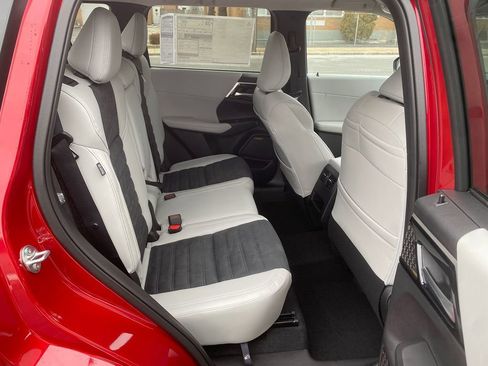 New 2025 Mitsubishi Outlander SEL AWD/4WD image 26