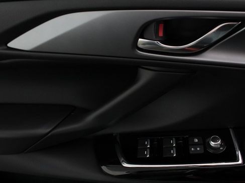 Used 2023 MAZDA CX-9 Touring Plus image 23