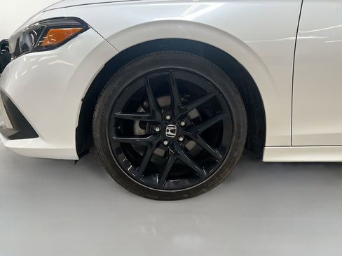 Used 2024 Honda Civic Sport image 28