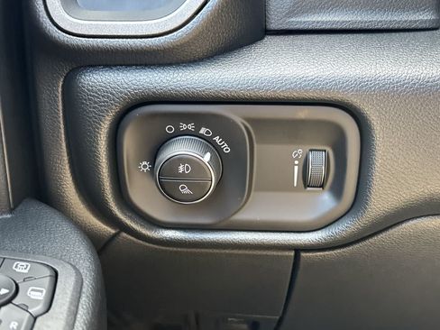 New 2026 RAM 2500 Tradesman AWD/4WD image 12