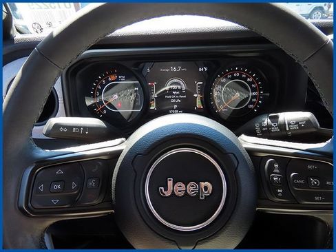 Certified 2025 Jeep Wrangler Unlimited Sport AWD/4WD image 15