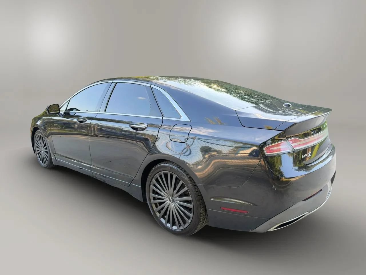 Used 2017 Lincoln MKZ Reserve w/ Climate Package AWD/4WD image 9