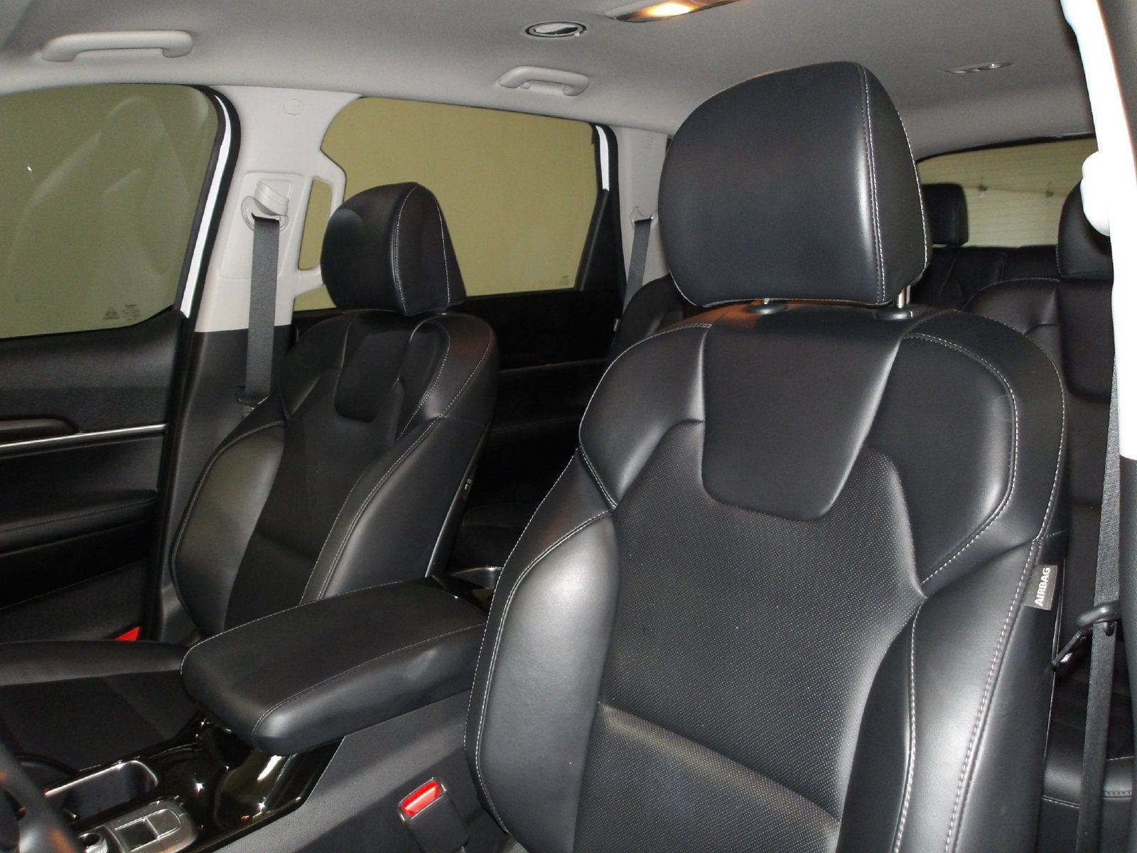 Used 2024 Kia Telluride S AWD/4WD image 11