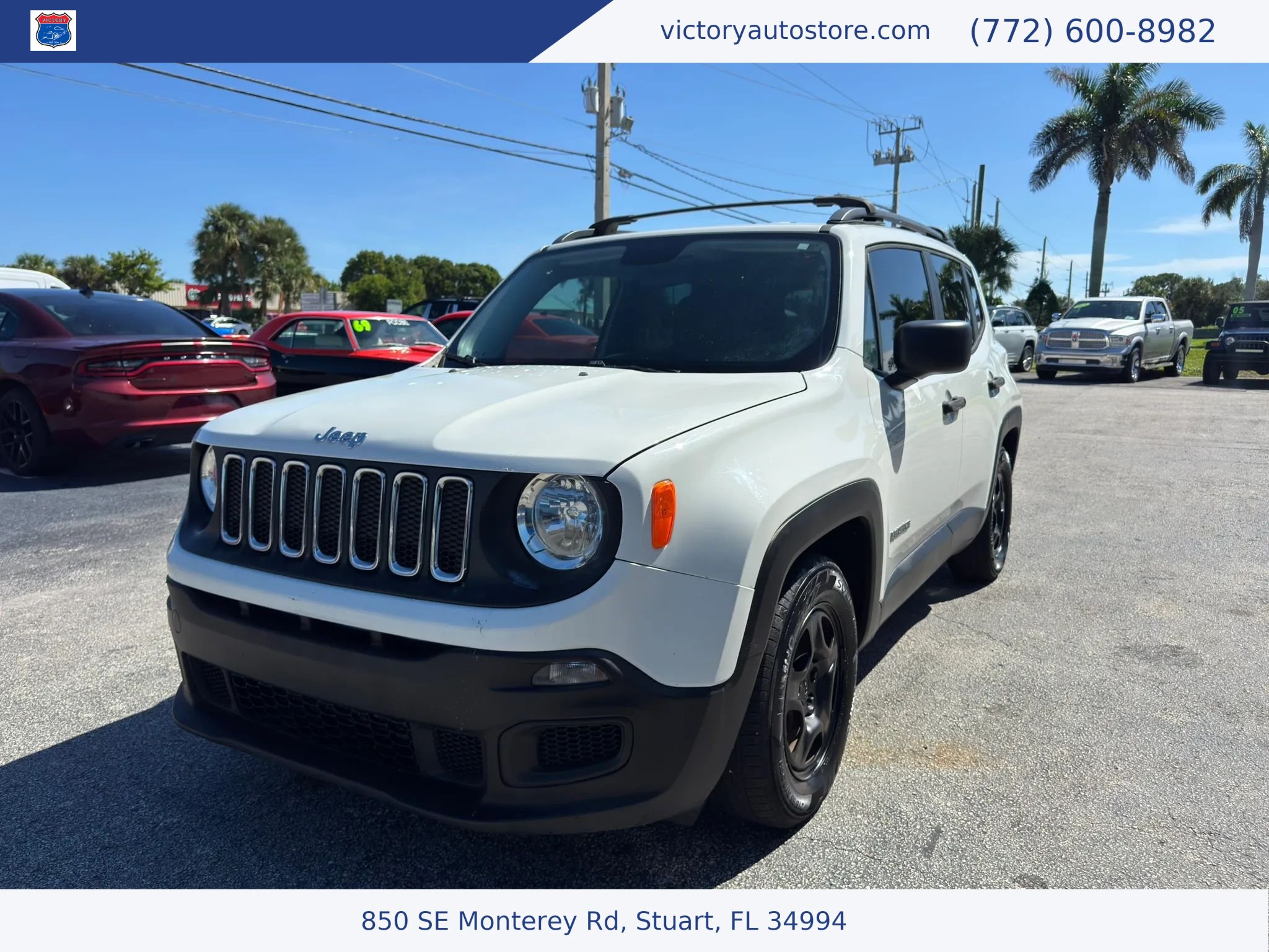 Used 2017 Jeep Renegade Sport w/ Power & Air Group FWD image 3