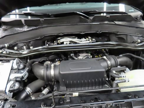 Used 2025 Ford Explorer ST image 27